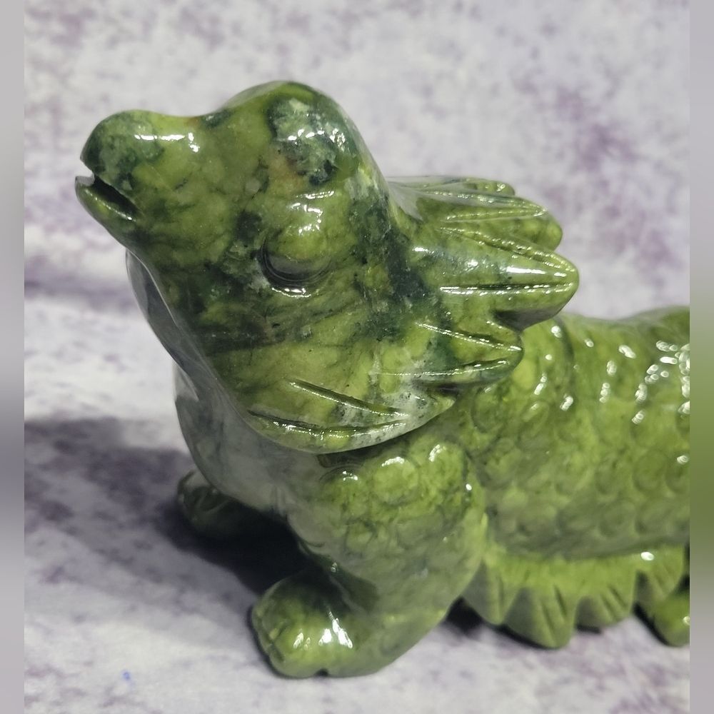 Green Jade Lizard - Picture 3 of 13